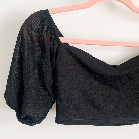 Nasty Gal Collection Black Sheer Puff Sleeve Crop Top Sz 4 - Picture 5 of 9
